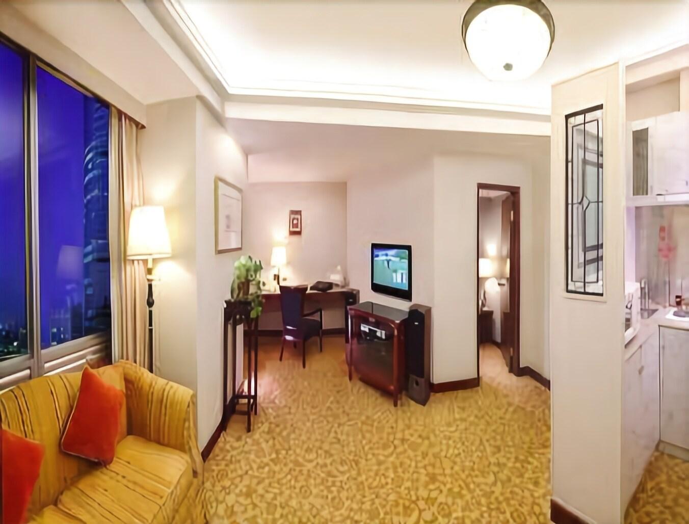 ווהאן Ramada Plaza Tianlu Hotel חדר תמונה